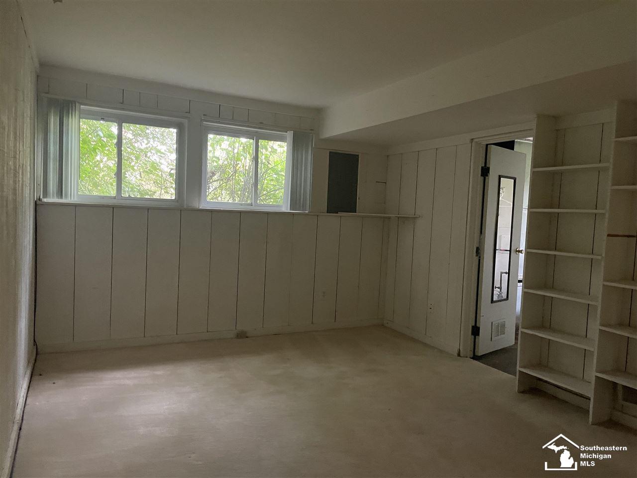 42444 Barchester Road Canton, MI 48187 - Photo 29 of 39