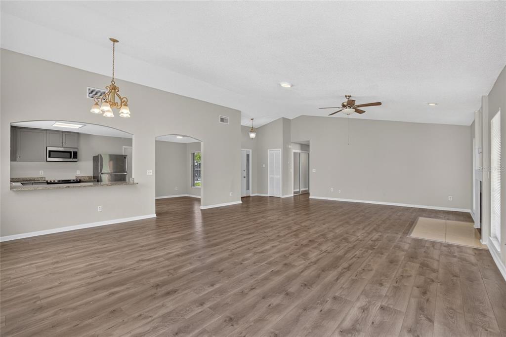 1206 Sail Way Valrico, FL 33594 - Photo 9 of 46