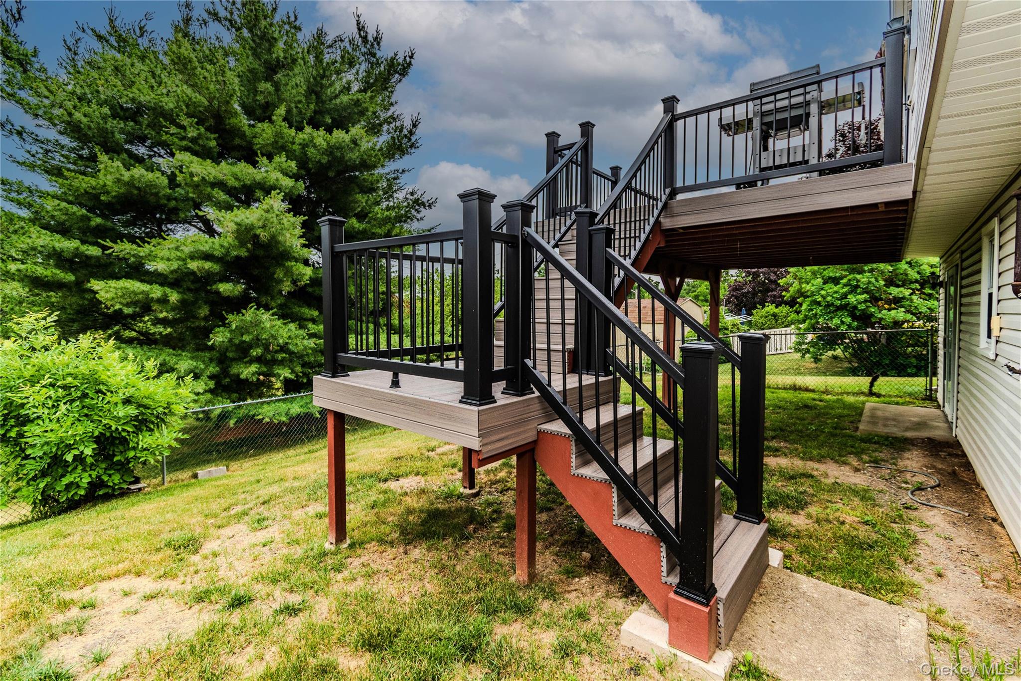 6 Bates Circle Florida, NY 10921 - Photo 48 of 50 Backyard from driveway - trex deck