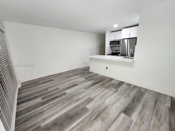 $2,300 | 4545 Treehouse Lane, Unit H, Tamarac, FL 33319