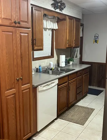 $499,900 | 17180 Warrior Drive, Howard City, MI 49329