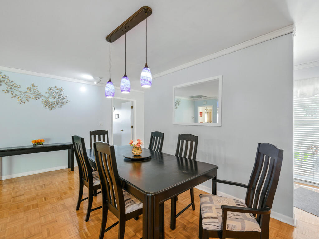 851 Perrine Court Marco Island, FL 34145 - Photo 45 of 66 Dining area
