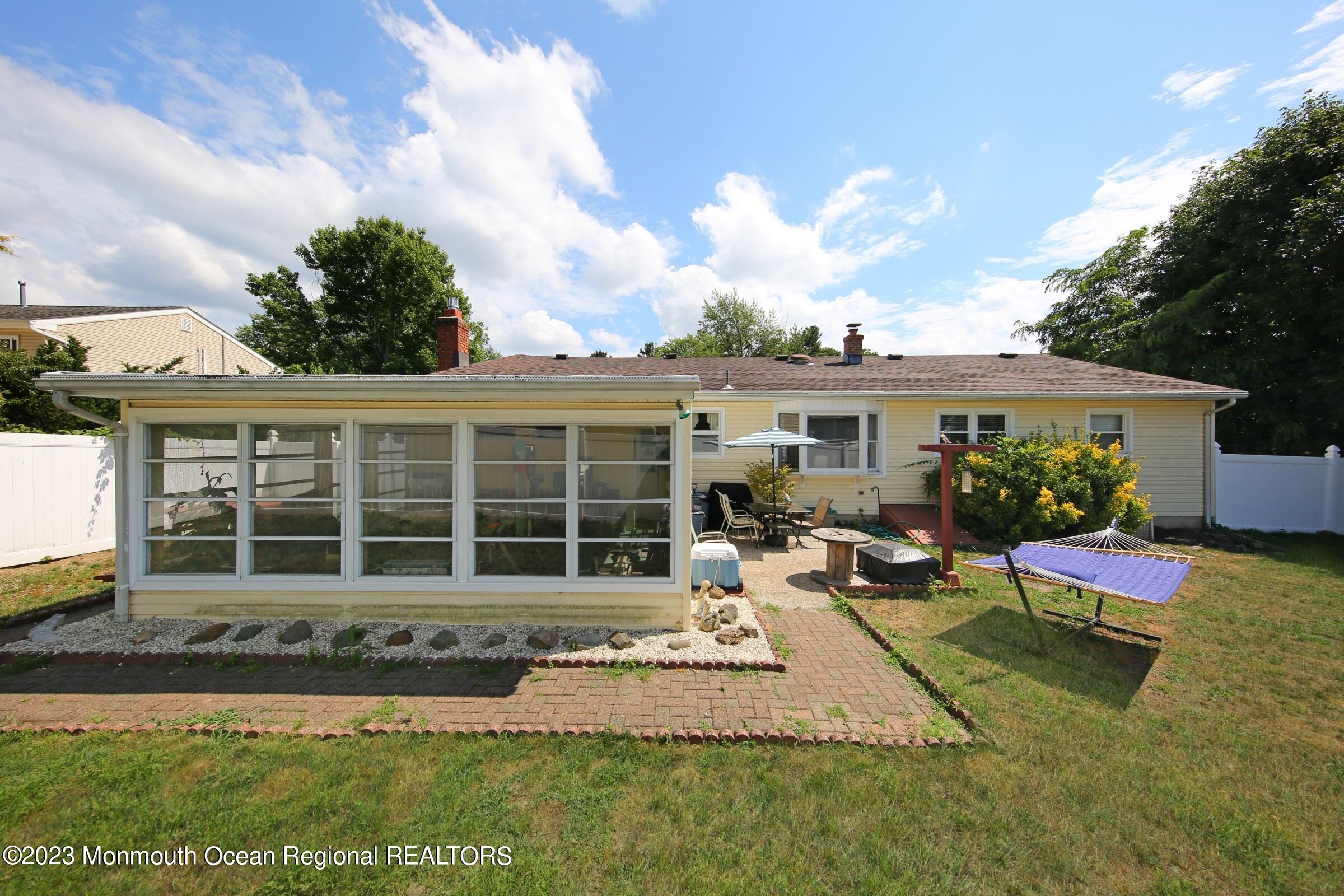 4502 Spring Street Neptune, NJ 07753 - Photo 28 of 40 Sunroom