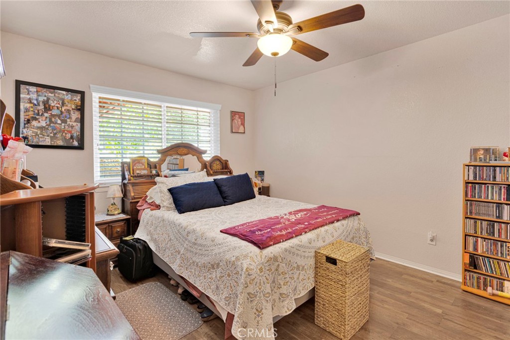 14185 Cuyamaca Road Apple Valley, CA 92307 - Photo 23 of 48