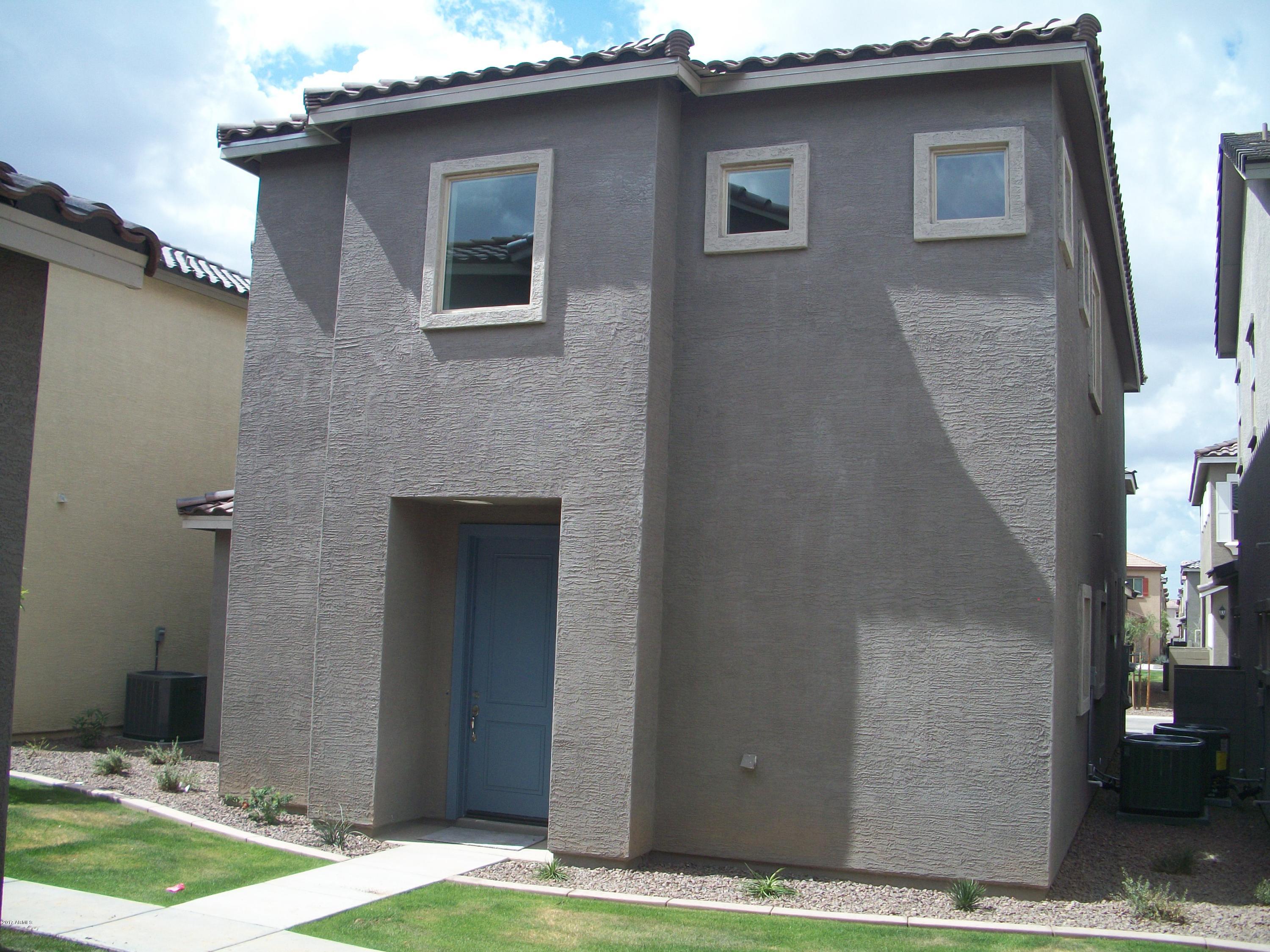 1739 West Minton Street Phoenix, AZ 85041 - Photo 7 of 19 100_3164
