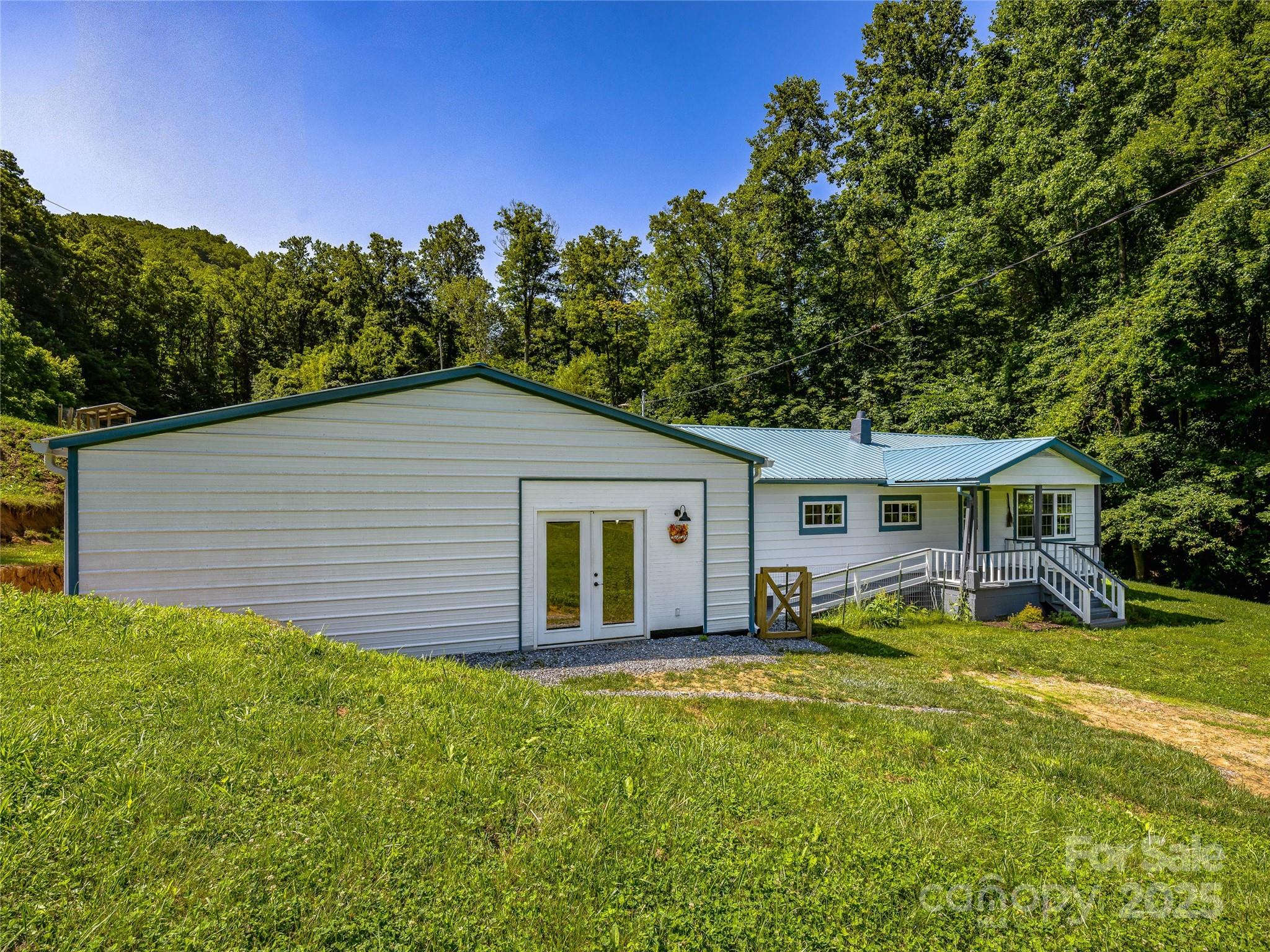 471 Claude Cook Road Sylva, NC 28779 - Photo 3 of 42