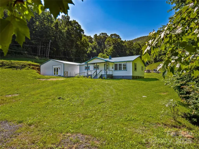$359,000 | 471 Claude Cook Road, Sylva, NC 28779