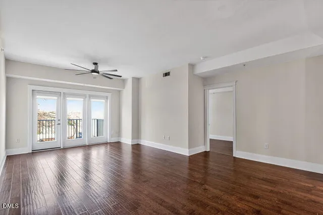 $2,550 | 222 Glenwood Avenue, Unit 513, Raleigh, NC 27603