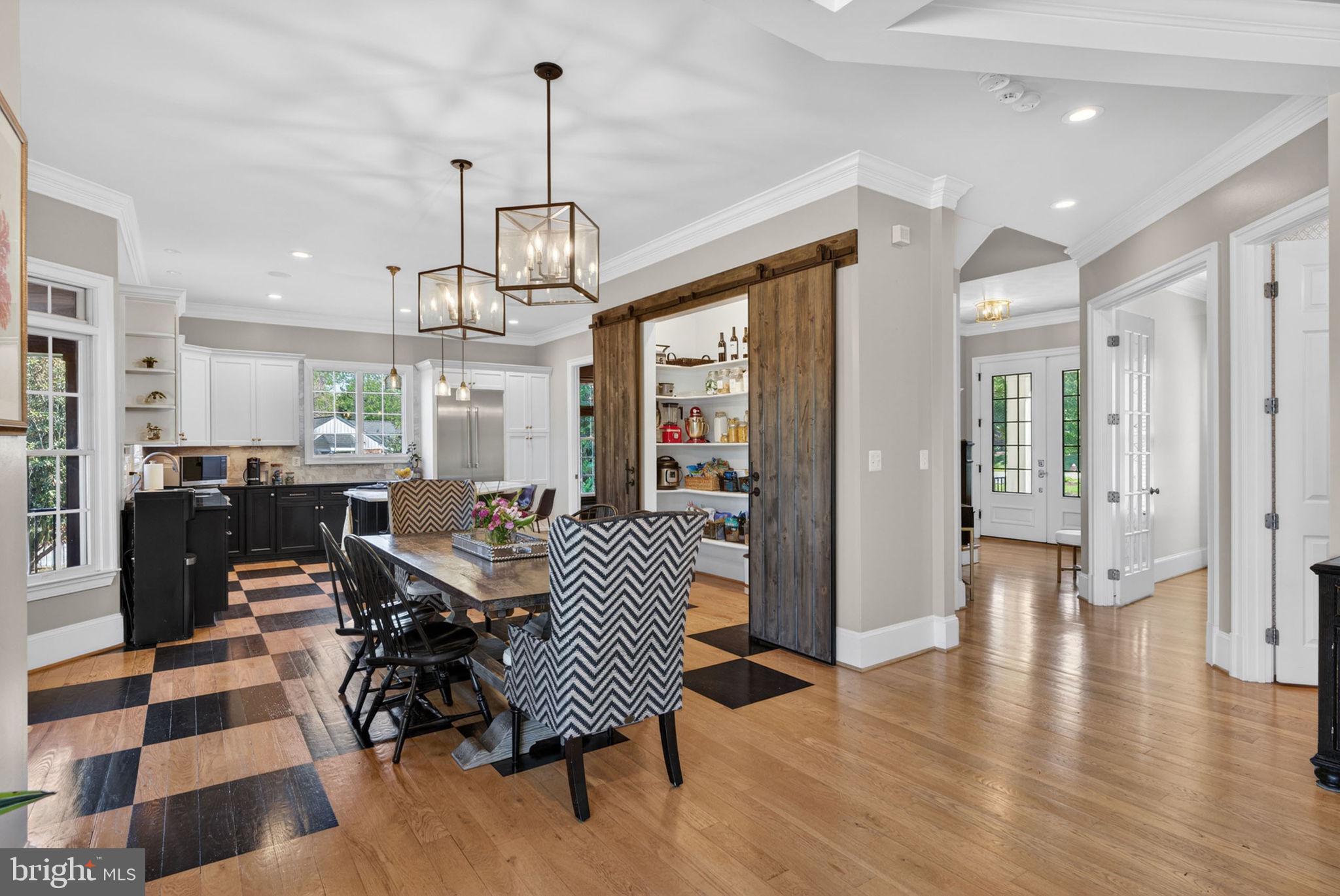 25301 Poland Road Chantilly, VA 20152 - Photo 20 of 90