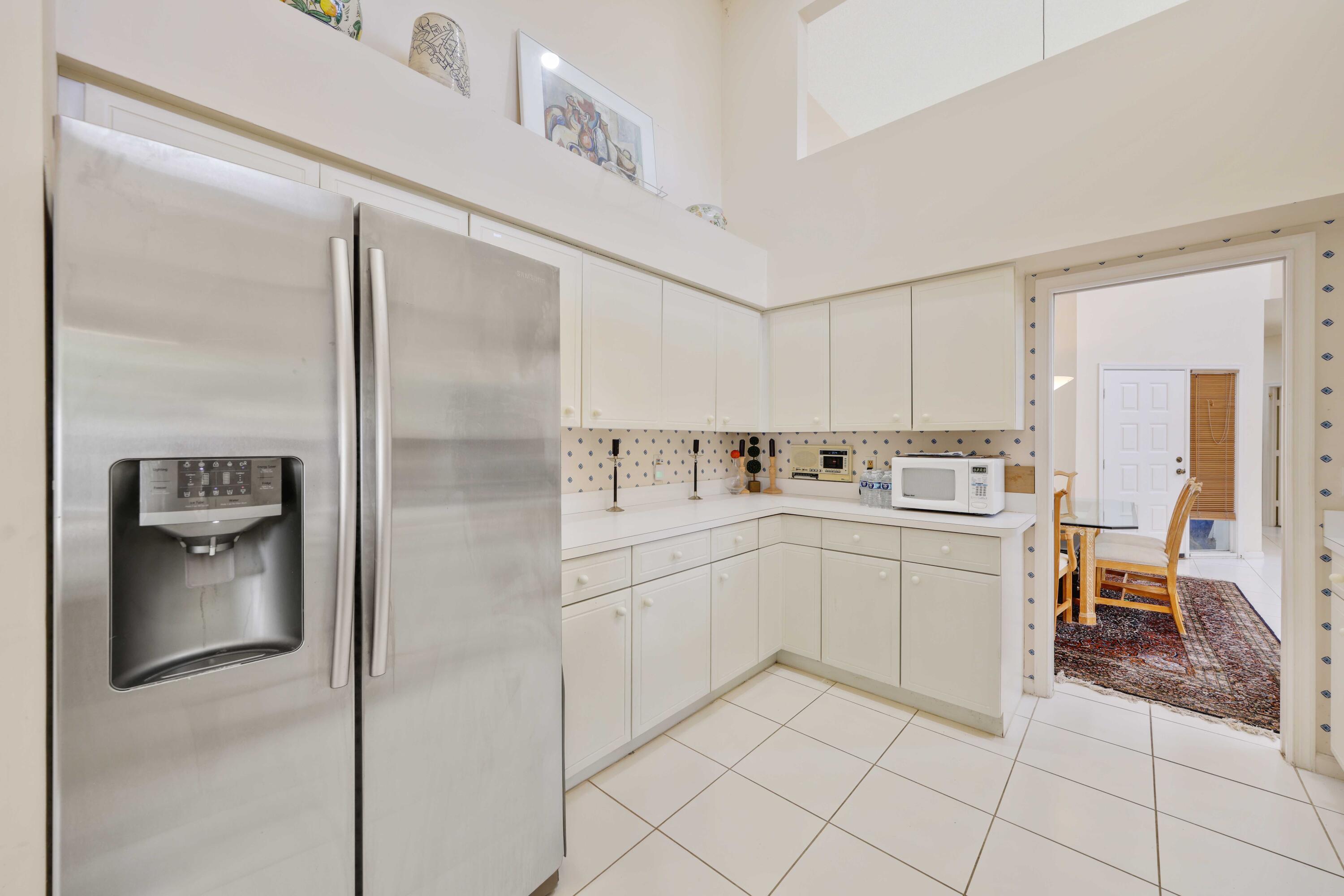 2502 Northwest 66th Drive Boca Raton, FL 33496 - Photo 11 of 33 2502 NW 66th Dr - Kitchen (1)