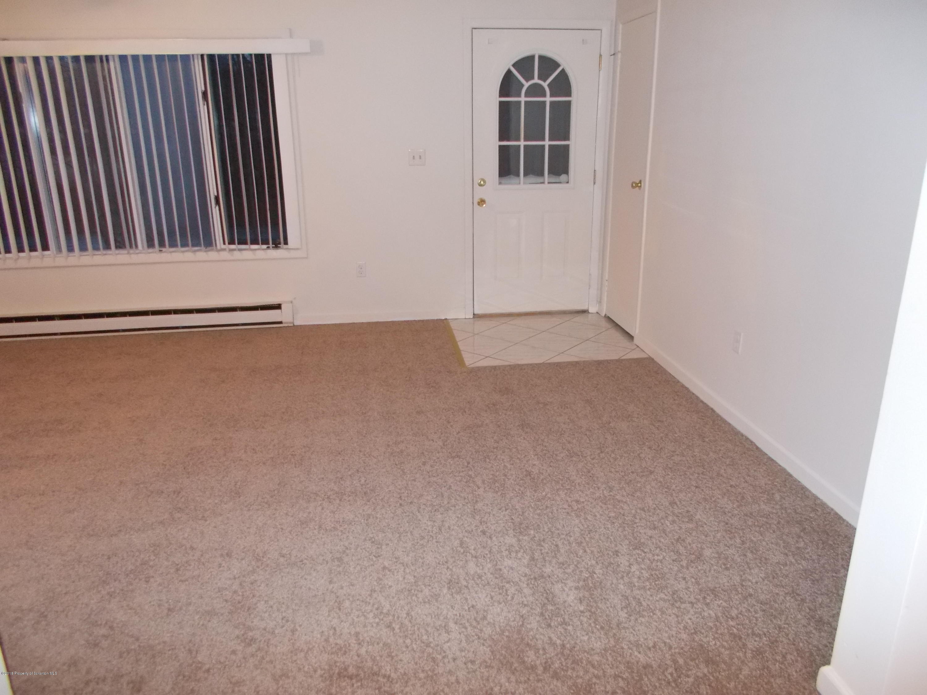 6 Watrees Rd Spring Brook Springfield, NJ 07081 - Photo 6 of 23