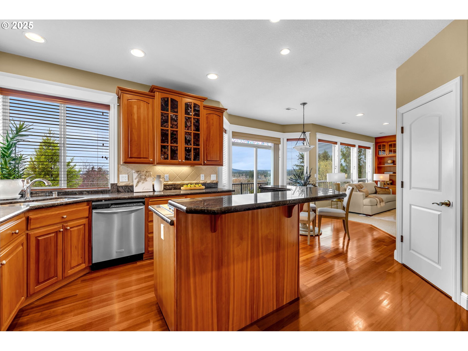 3417 Northwest Dahlia Drive Camas, WA 98607 - Photo 13 of 48