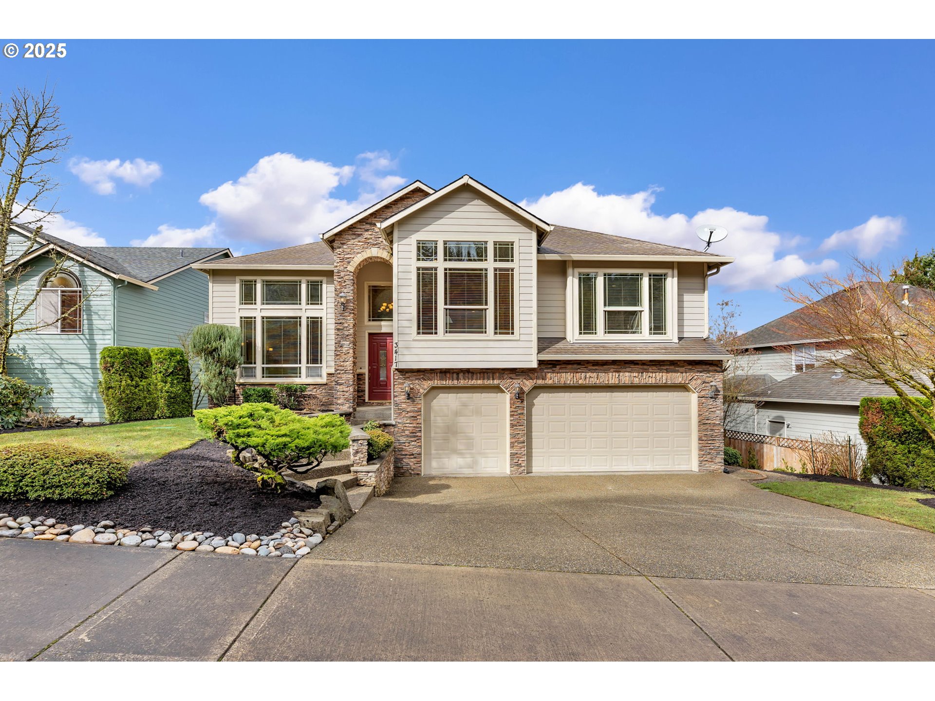 3417 Northwest Dahlia Drive Camas, WA 98607 - Photo 2 of 48