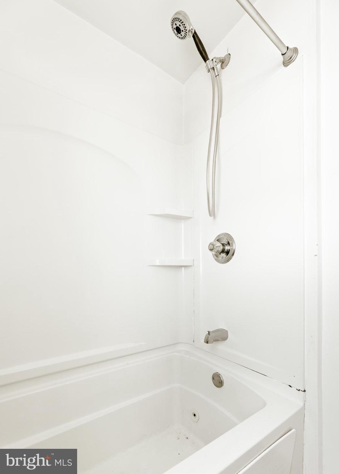 1133 Morefield Road Philadelphia, PA 19115 - Photo 25 of 35