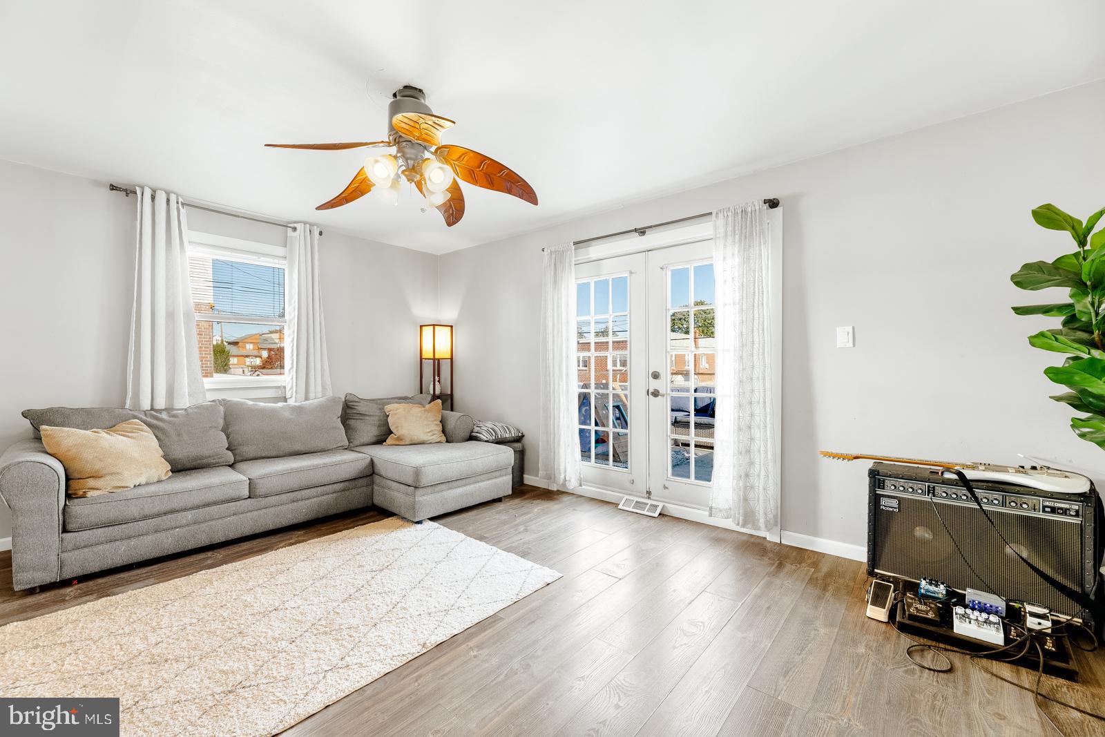 1133 Morefield Road Philadelphia, PA 19115 - Photo 8 of 35