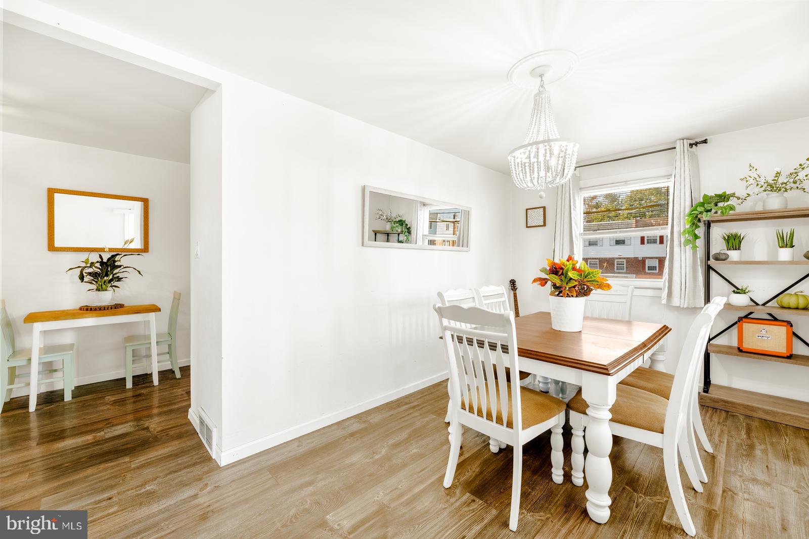 1133 Morefield Road Philadelphia, PA 19115 - Photo 10 of 35