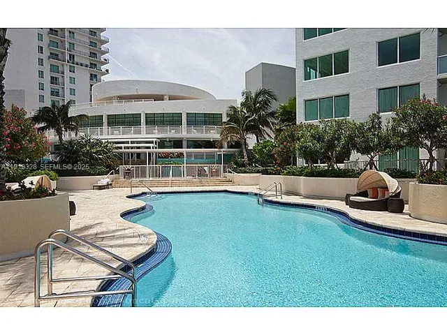 $4,000 | 244 Biscayne Boulevard, Unit 3109, Miami, FL 33132