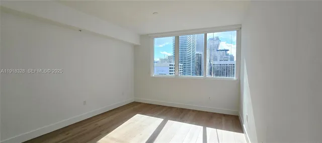 $4,000 | 244 Biscayne Boulevard, Unit 3109, Miami, FL 33132