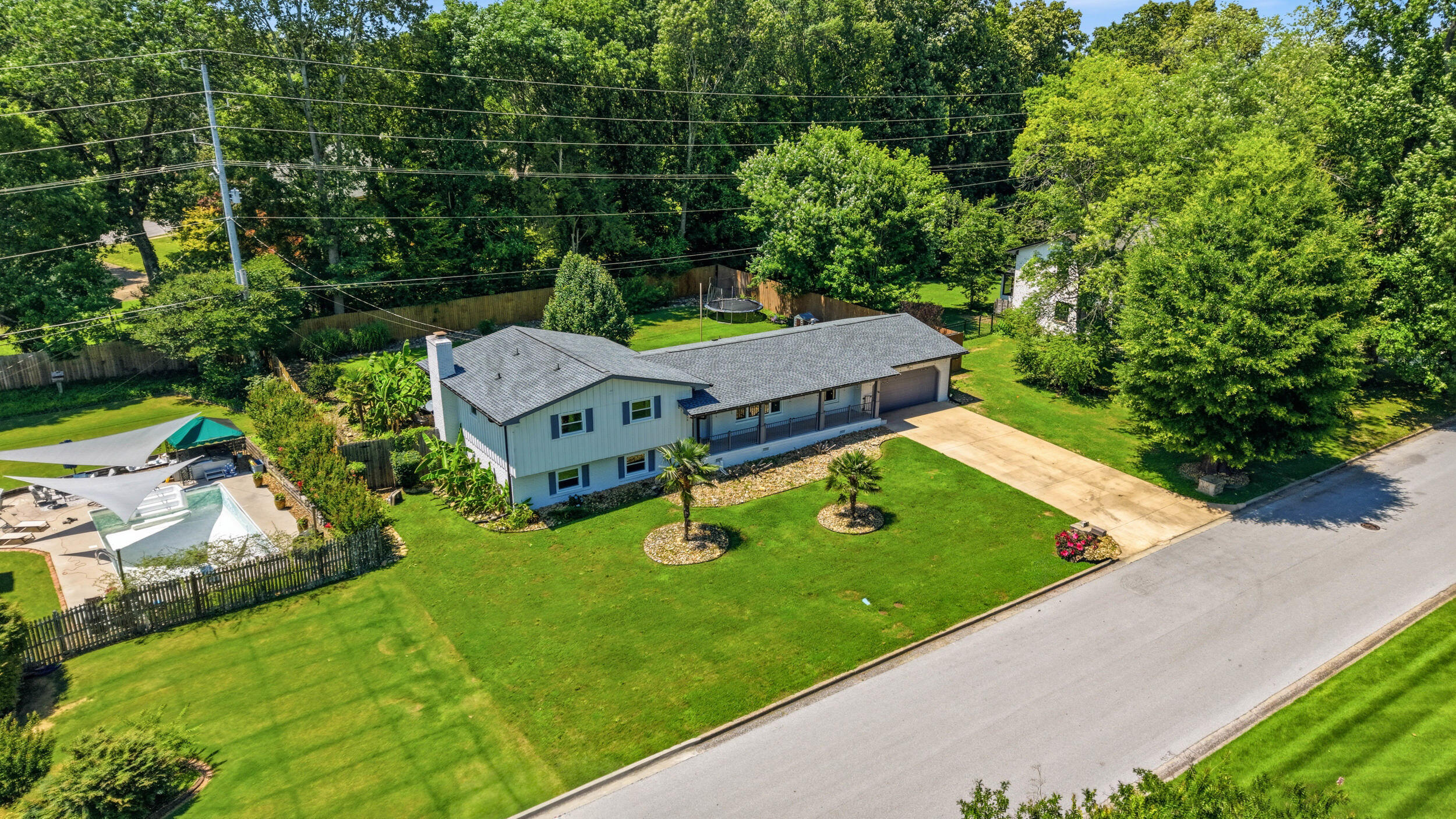 205 Masters Road Hixson, TN 37343 - Photo 32 of 40 Quiet Street in Valleybrook Subdivision