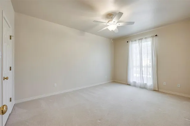 $589,900 | 7016 Allen Pl Drive, Fort Worth, TX 76116