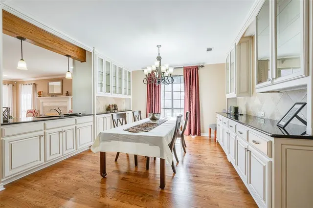 $589,900 | 7016 Allen Pl Drive, Fort Worth, TX 76116