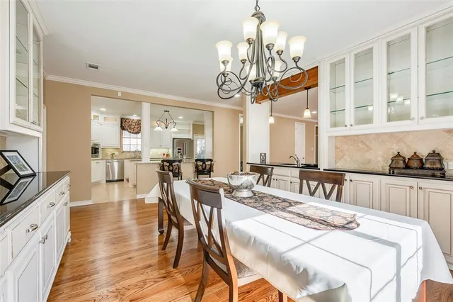 $589,900 | 7016 Allen Pl Drive, Fort Worth, TX 76116