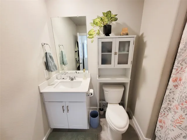 $2,750 | 8401 Hazel River Drive, Richmond, TX 77406