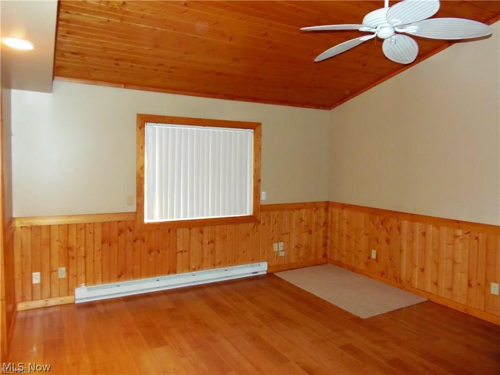4586 South Arlington Road Uniontown, OH 44685 - Photo 11 of 35