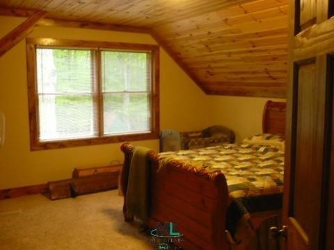 4264 Martin Road Capac, MI 48014 - Photo 9 of 12 700916-8.JPG