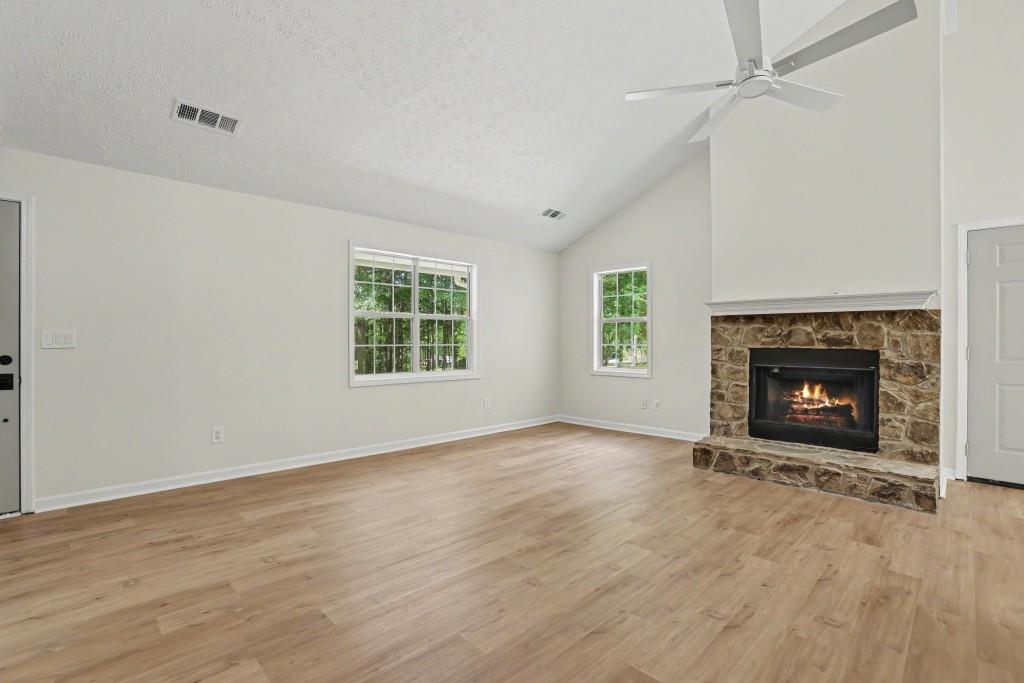 338 Hunters Run Jefferson, GA 30549 - Photo 12 of 29