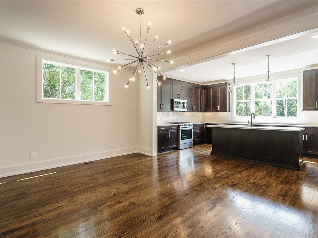737 Mills Street Raleigh, NC 27608 - Photo 8 of 25 Photo 8