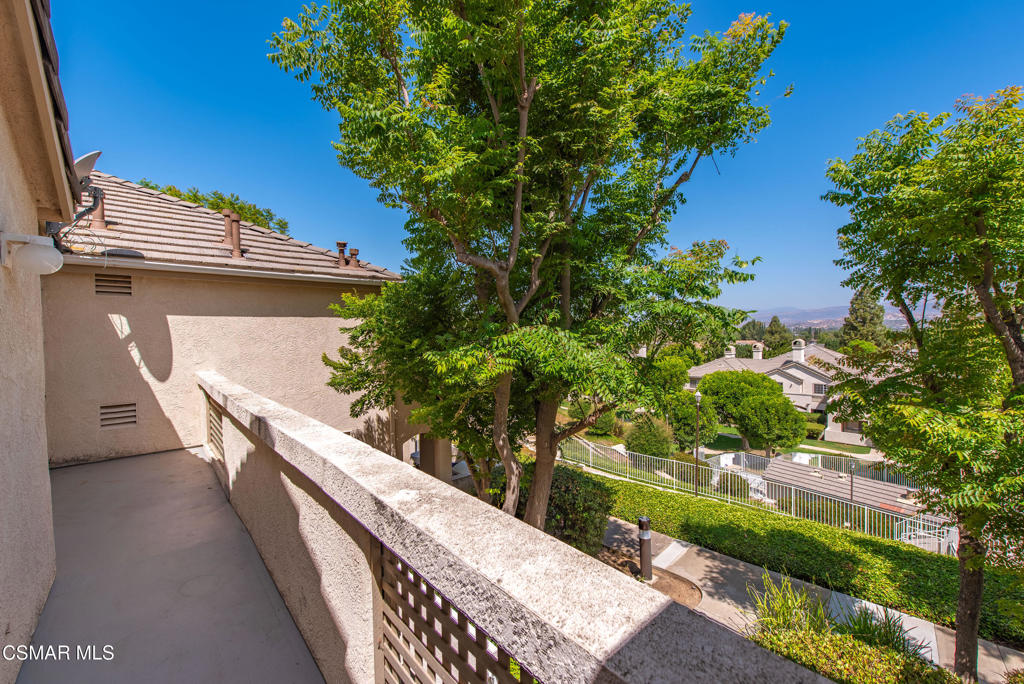 1245 Fitzgerald Road, Unit E Simi Valley, CA 93065 - Photo 22 of 37