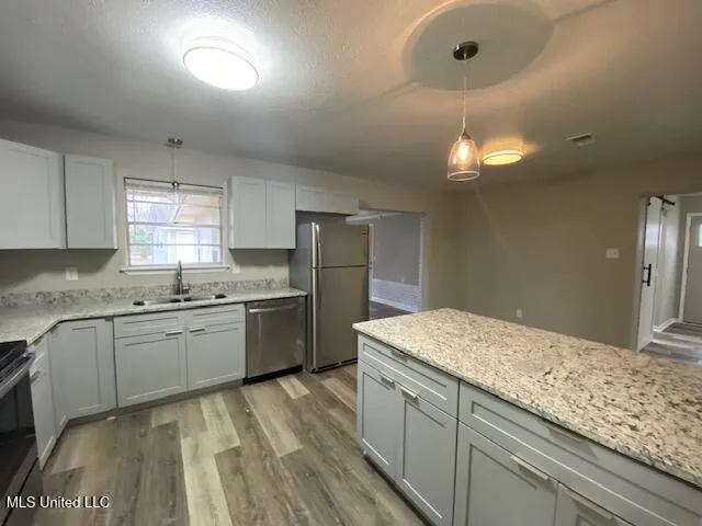 $1,750 | 6500 Lancaster Boulevard, Ocean Springs, MS 39564