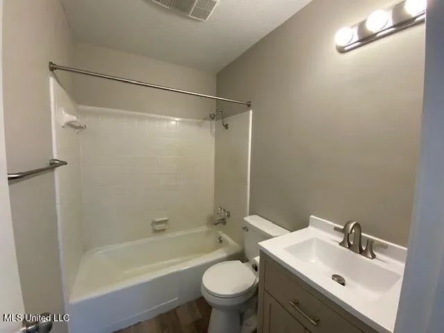 $1,750 | 6500 Lancaster Boulevard, Ocean Springs, MS 39564