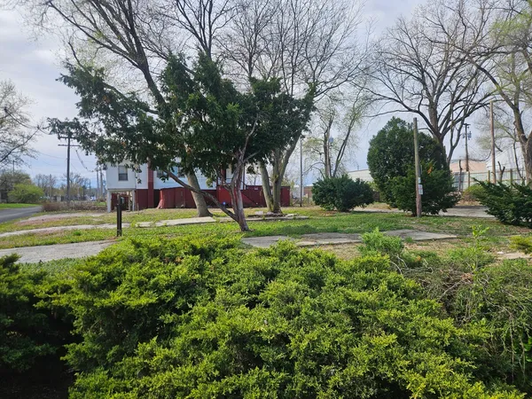 $149,900 | 507 Crystal Lake Drive, Urbana, IL 61802