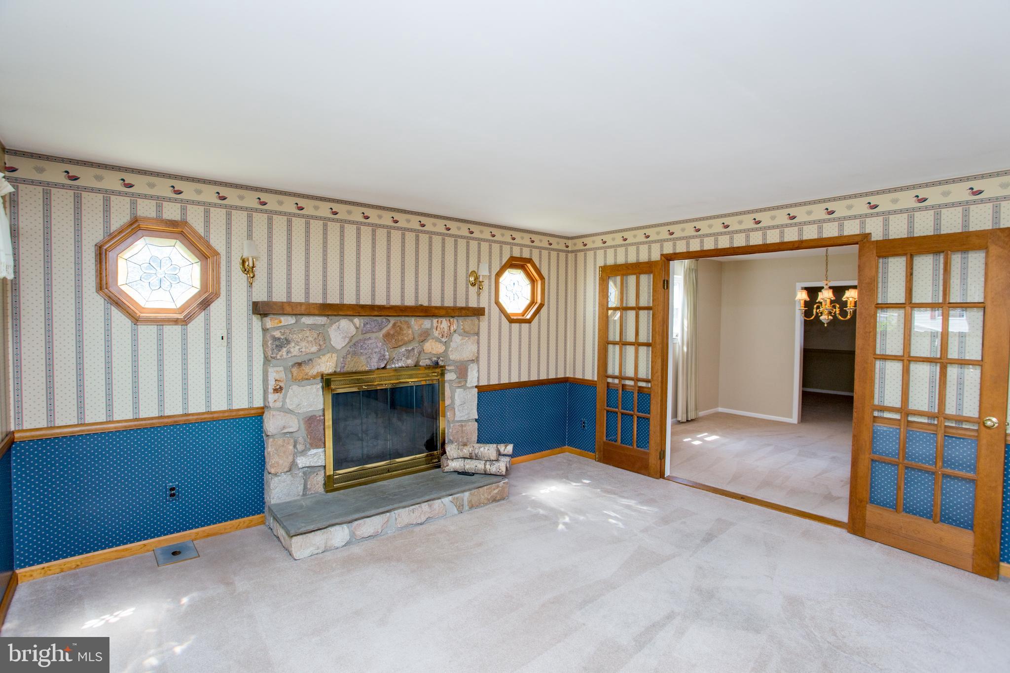 1018 Hilltop Road Warminster, PA 18974 - Photo 12 of 44 Gallery Image 12