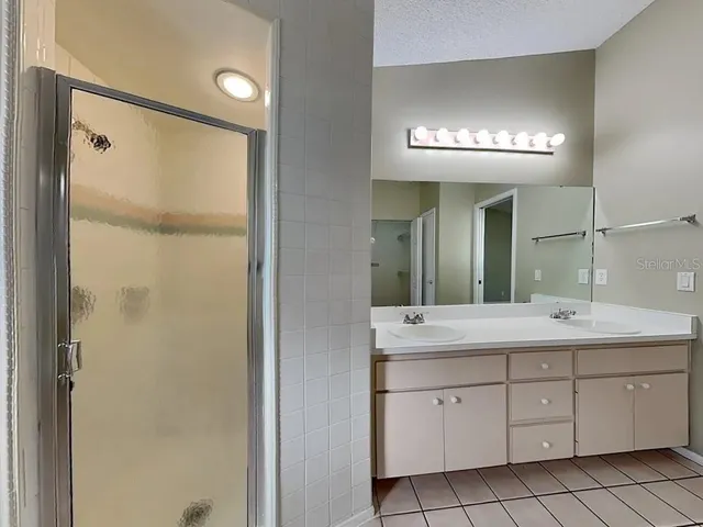 $2,340 | 2275 Cork Oak Street East, Sarasota, FL 34232