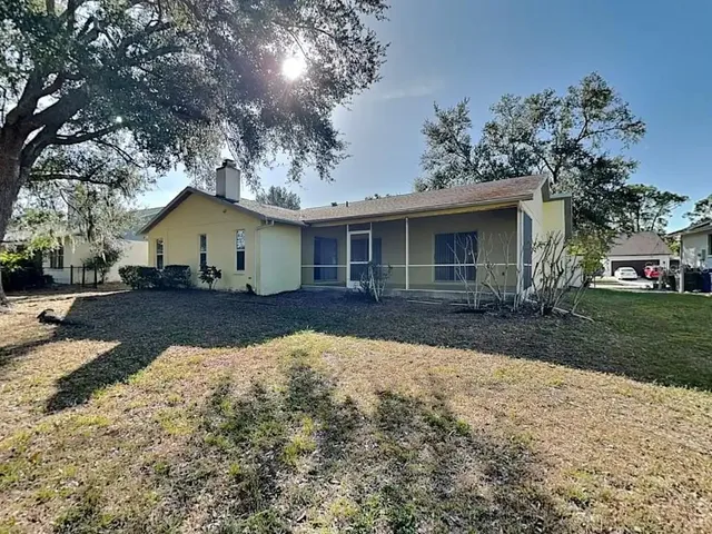 $2,340 | 2275 Cork Oak Street East, Sarasota, FL 34232