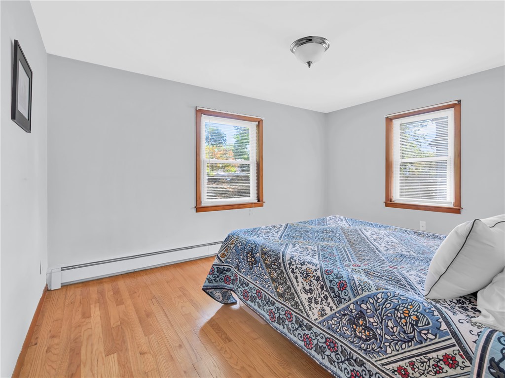 133 Inman Avenue Warwick, RI 02886 - Photo 15 of 31 Bedroom 1