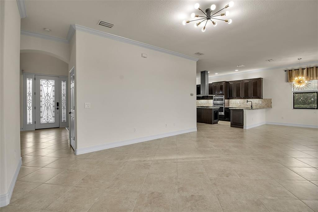 5609 Arnie Loop Lakewood Ranch, FL 34211 - Photo 12 of 64