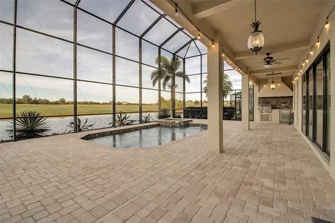 $1,350,000 | 5609 Arnie Loop, Lakewood Ranch, FL 34211