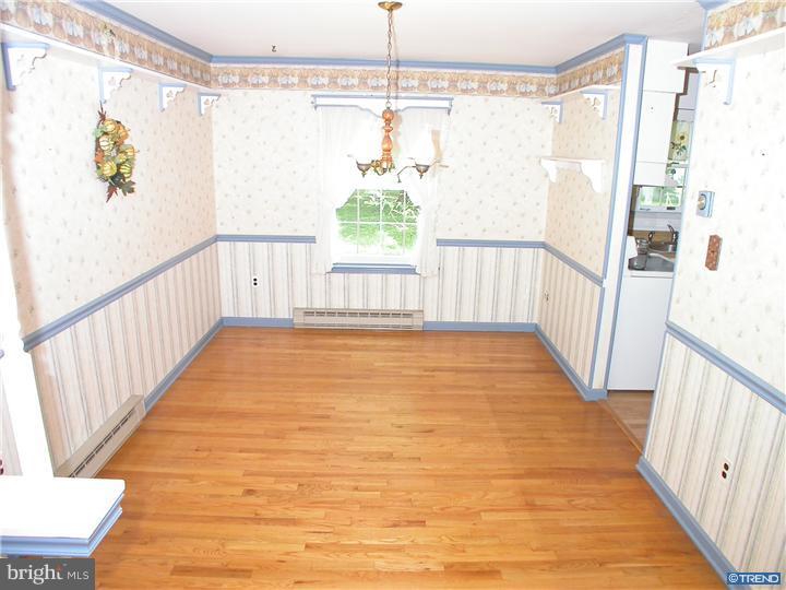 949 Woods Road Bear, DE 19701 - Photo 4 of 17 Gallery Image 4