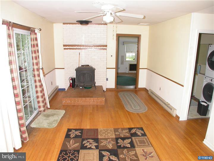 949 Woods Road Bear, DE 19701 - Photo 7 of 17 Gallery Image 7