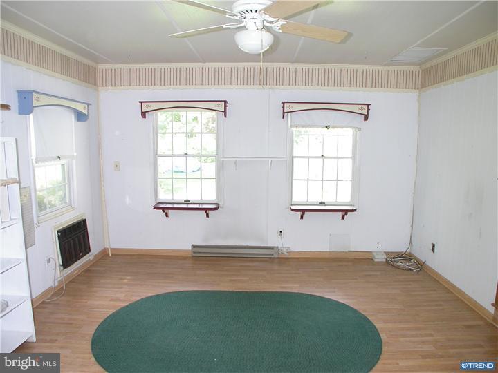 949 Woods Road Bear, DE 19701 - Photo 10 of 17 Gallery Image 10