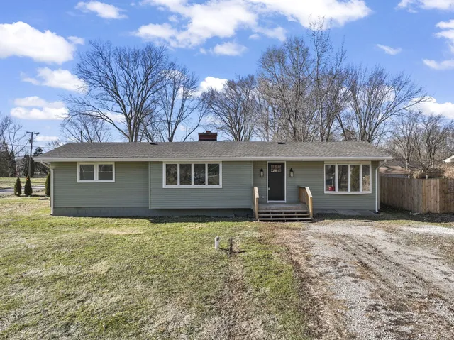 $249,900 | 16020 Eastview Place, Lowell, IN 46356