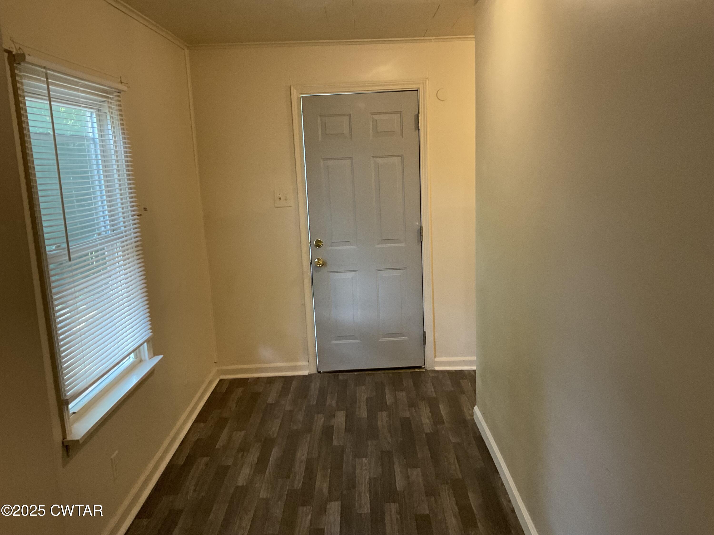 124 Muse Street Jackson, TN 38301 - Photo 5 of 14 a view of front door