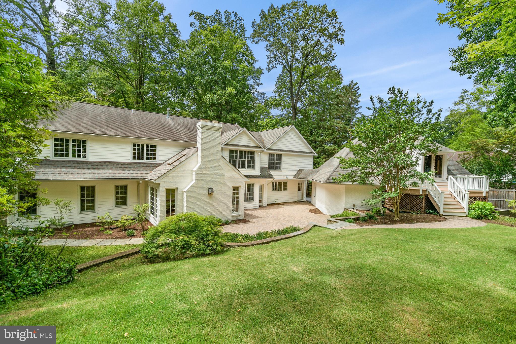 7323 Arrowood Road Bethesda, MD 20817 - Photo 3 of 64 GORGEOUS backyard!