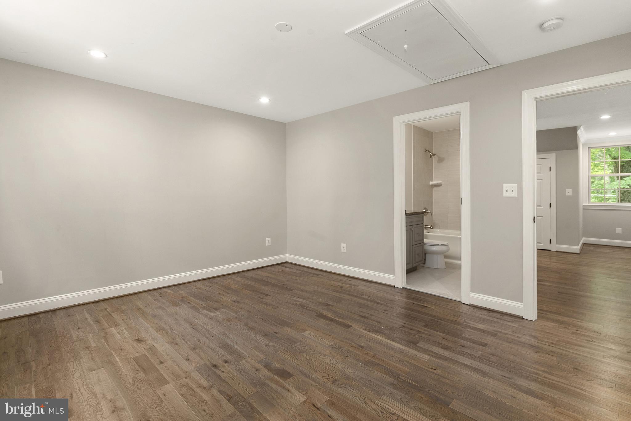 7323 Arrowood Road Bethesda, MD 20817 - Photo 40 of 64 #3 en suite Bedroom