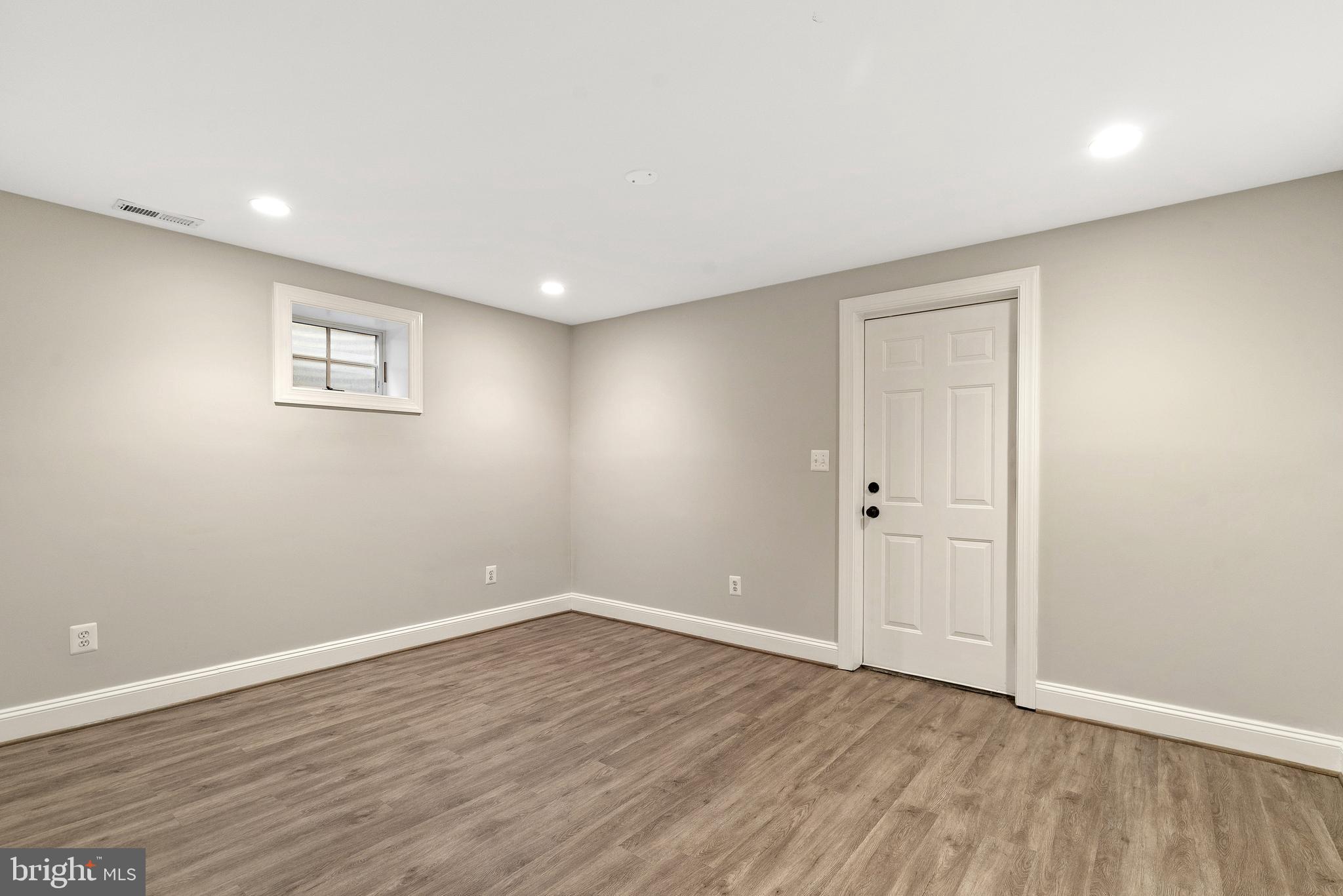 7323 Arrowood Road Bethesda, MD 20817 - Photo 50 of 64 6th bedroom with walkout