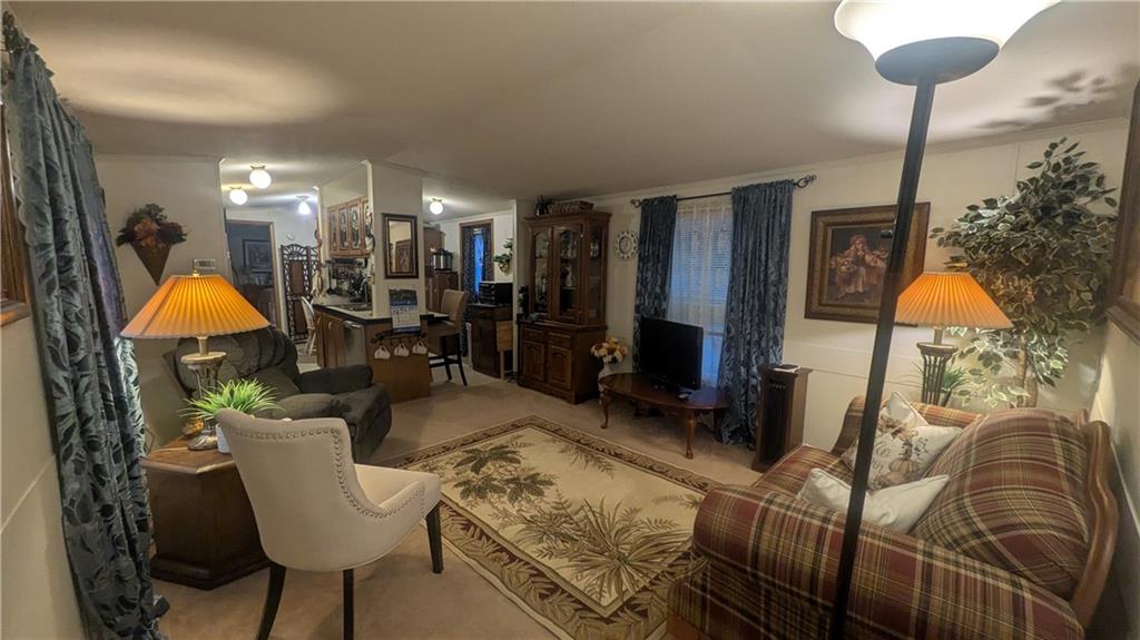 209 Baxter Lane Butler, PA 16001 - Photo 10 of 21 Gallery Image 10